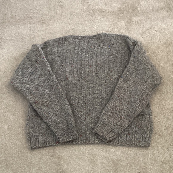 GAP Heathered Gray Knit Sweater - Picture 5 of 5
